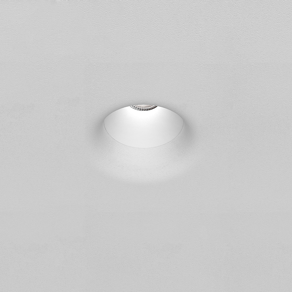Plaster-in recessed spotlight with invisible trim design for minimalist residential lighting